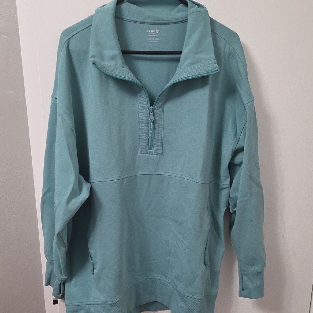 Old Navy Active Dynamic Fleece Oversized Pullover